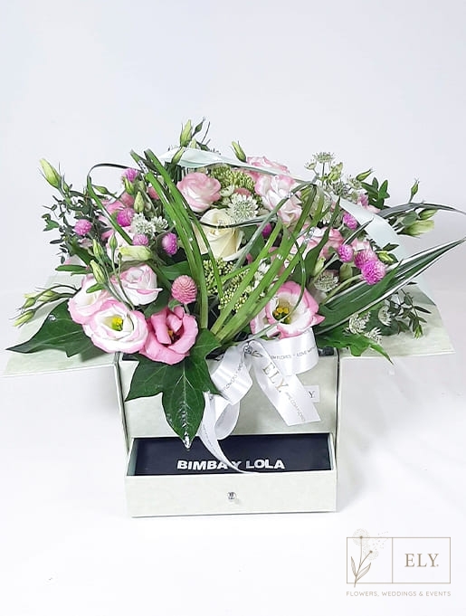 Florista Online - Caixa Chipre - Caixa com Flores - 60,00€